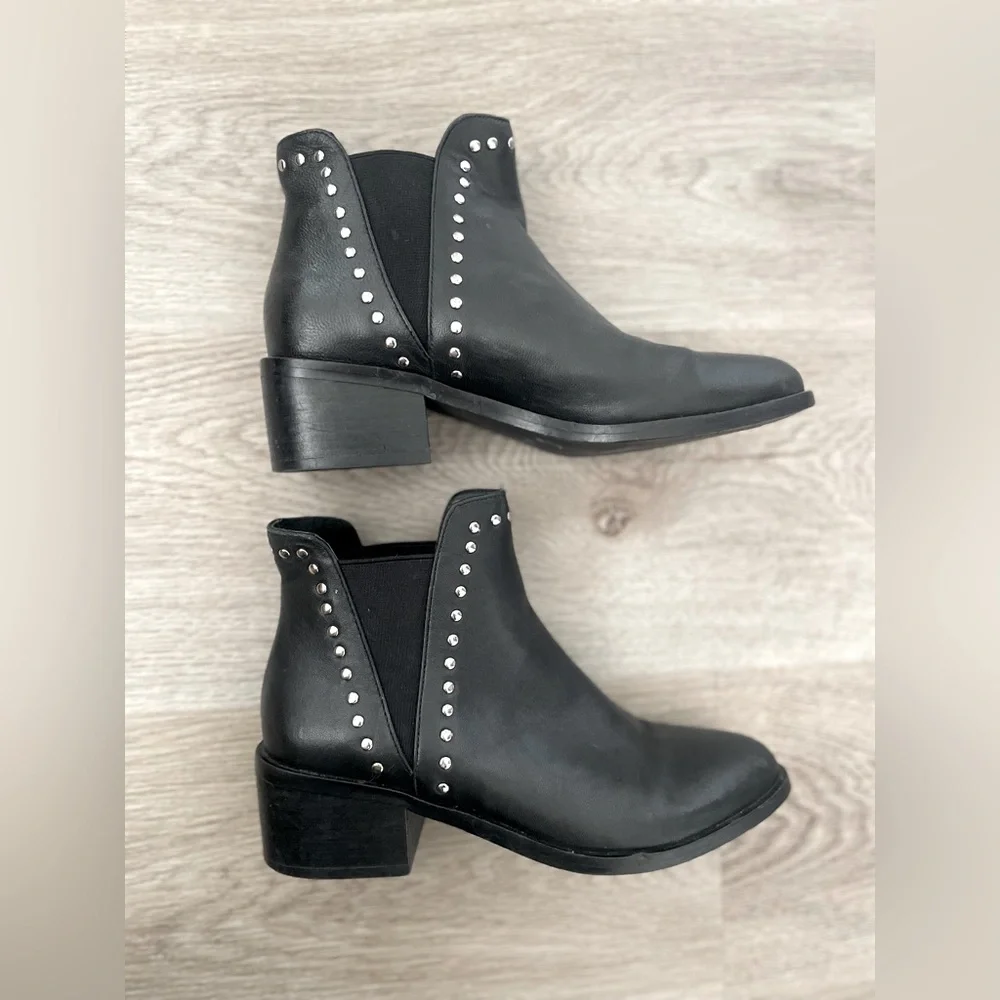 Steve Madden Black Studded Leather Ankle Boots